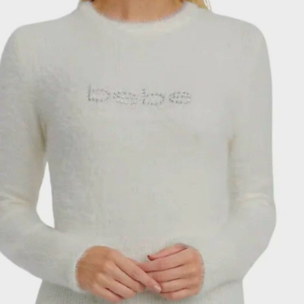 Bebe Women's Ivory Fuzzy Knit Pullover Sweater L Winter Gemstone Logo